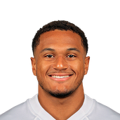 Portrait of Alontae Taylor