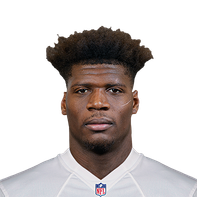 Portrait of Darnell Washington