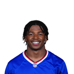 Portrait of Skyler Bell